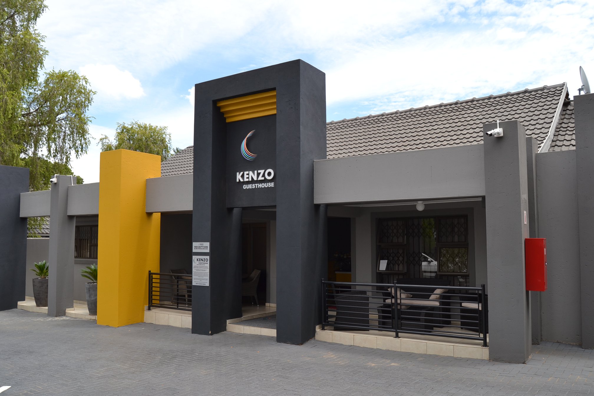 Kenzo Guesthouse